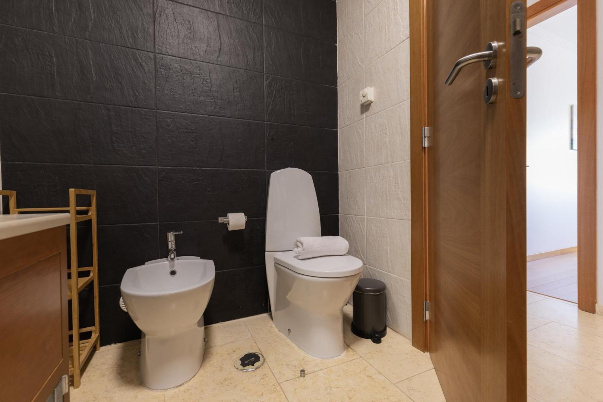 2 Bedroom Relax In Alvor By Innkeeper 외부 사진